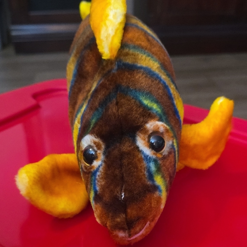 (J3) Colorful Fish Plush Toy - Picture 2 of 3